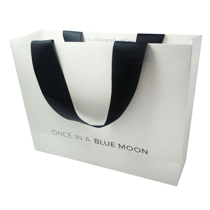 White Paper Bags Handmade Gift Bag.jpg White Paper Bags Handmade Gift Bag.jpg