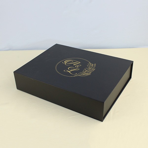 Black Cardboard Gift Box With Lid