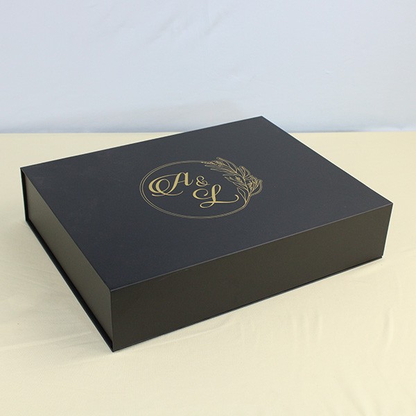 Black Cardboard Gift Box With Lid