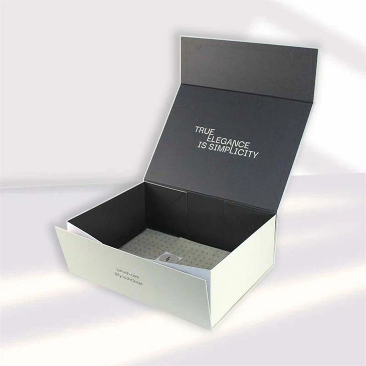 Magnetic Box and Paper Bag Set (3)