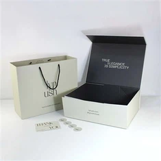 Custom indumentis packaging arca