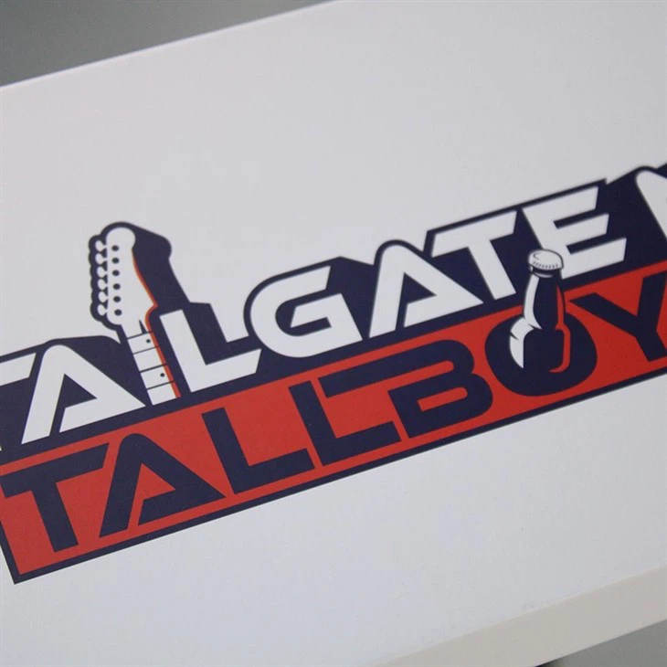 White Gift Box With Magnetic Clousure