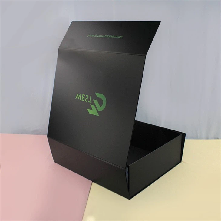 Magnetic Folding Carton Gift Clothing Box (6)